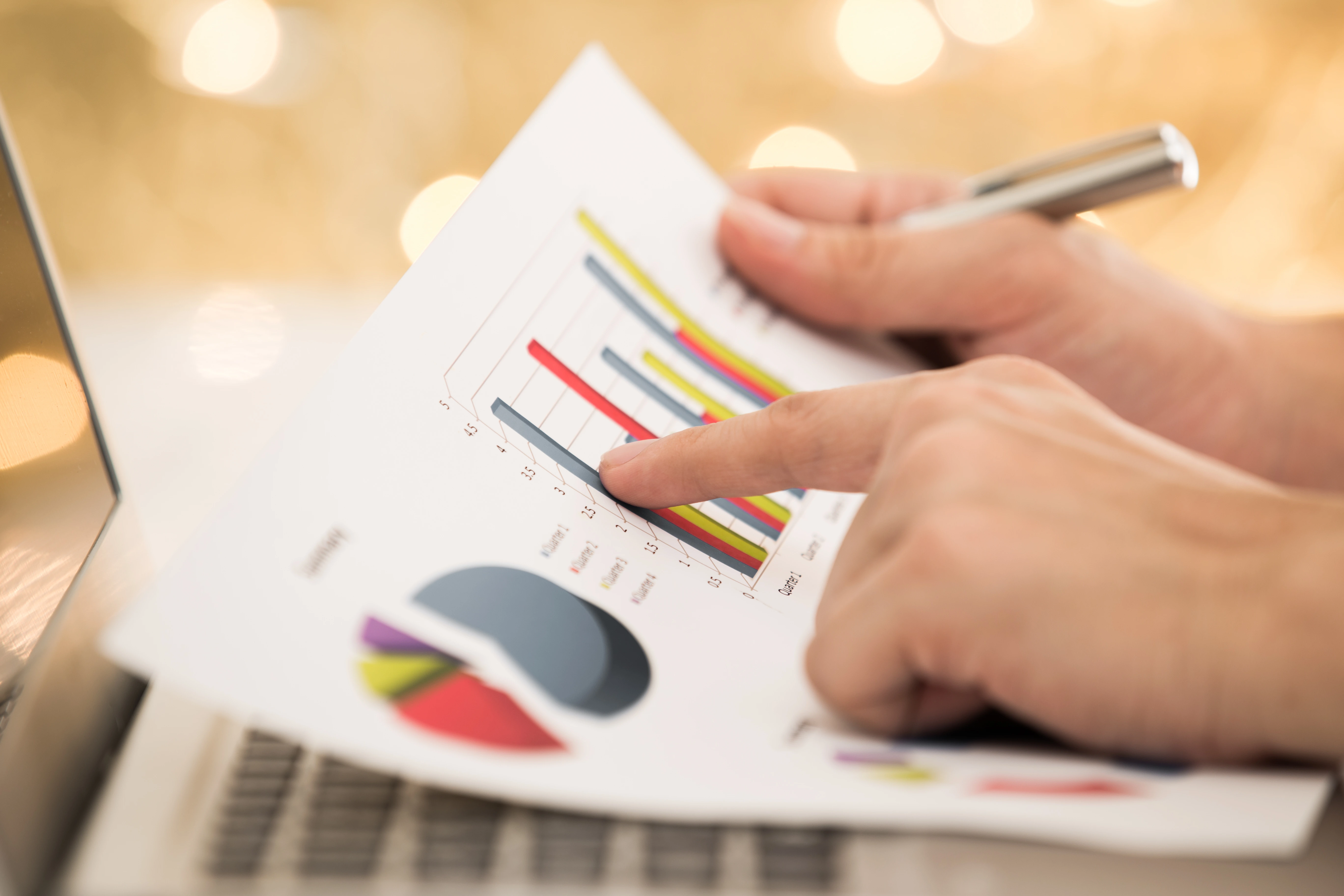 what-are-balanced-funds.webp